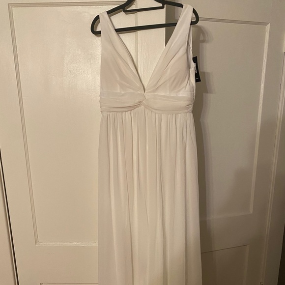 NWT FASHION NOVA White XL long dress - Picture 1 of 3
